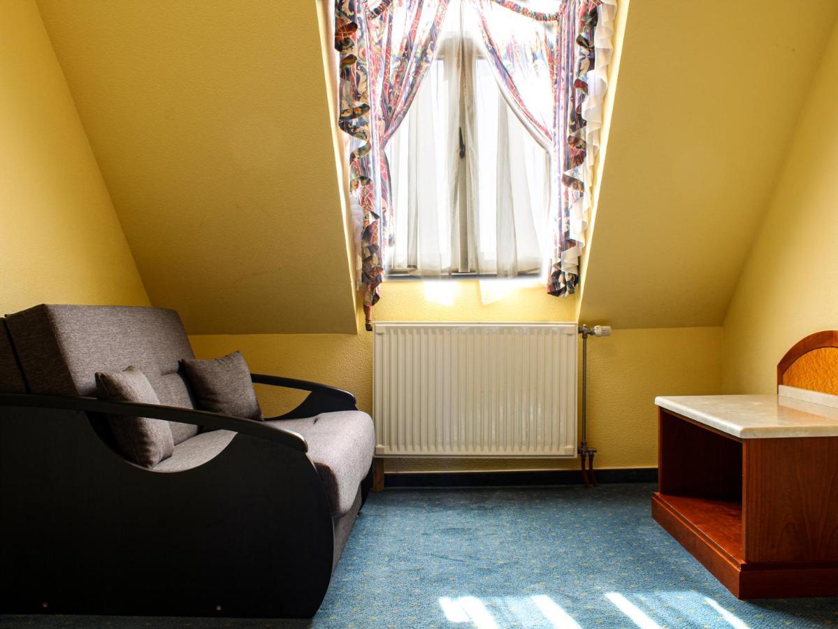 Offi Haz Hotel Eger Exteriér fotografie