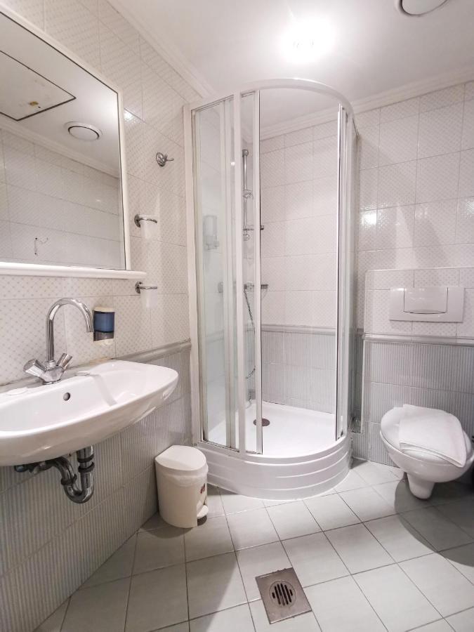 Offi Haz Hotel Eger Exteriér fotografie