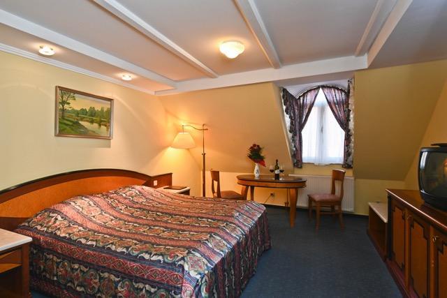 Offi Haz Hotel Eger Exteriér fotografie
